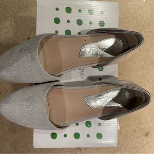 Earthies slip on loafers